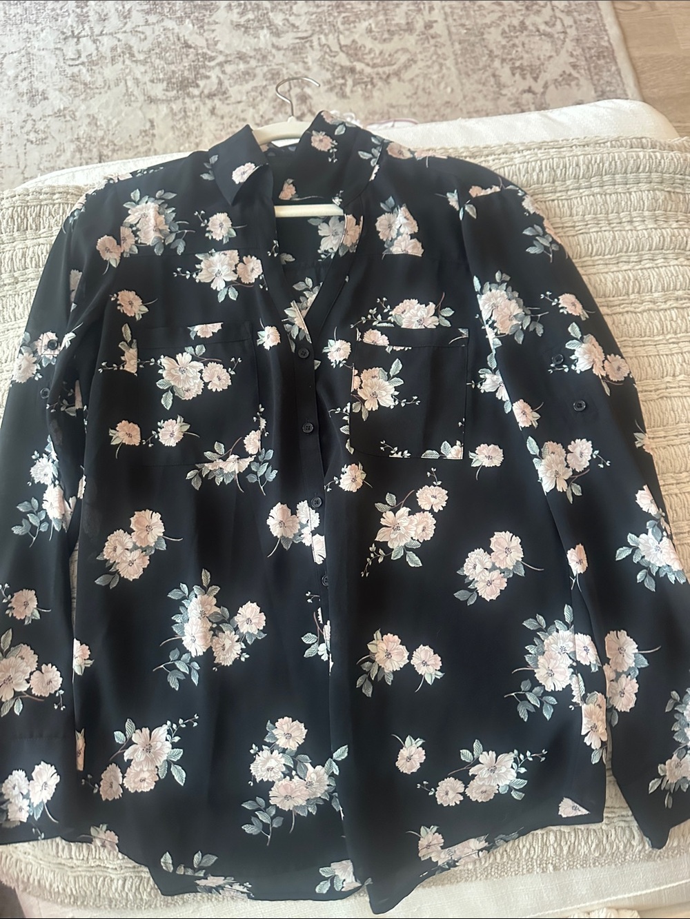 Express Portofino Black Floral Button-Front Blouse with Pale Pink Flowers